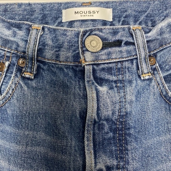 Moussy Vintage MV Latrobe Medium Wash Distressed Jeans - Picture 5 of 11